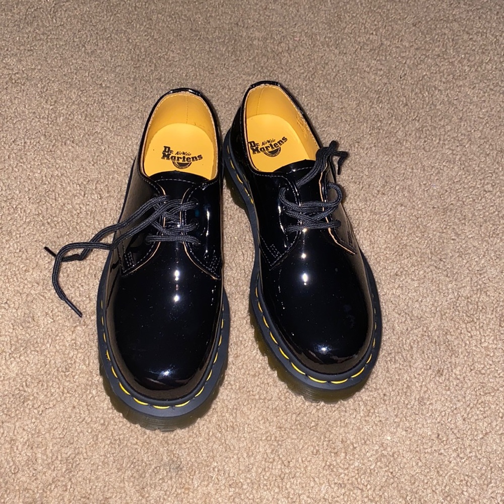 Dr Martens Oxford shoes